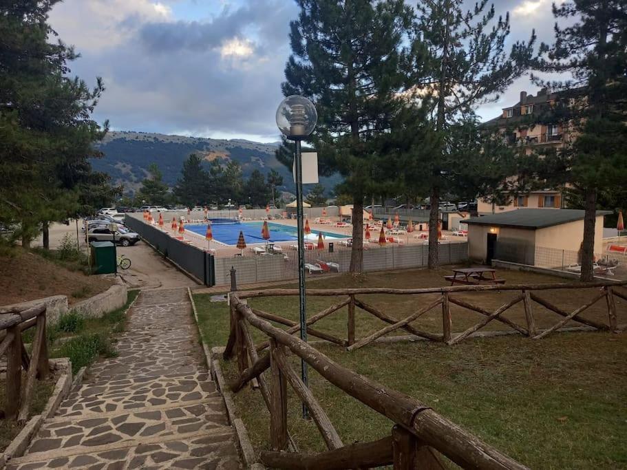 Casa Vacanza Petrari Residence Alt Air Ovindoli Exterior foto